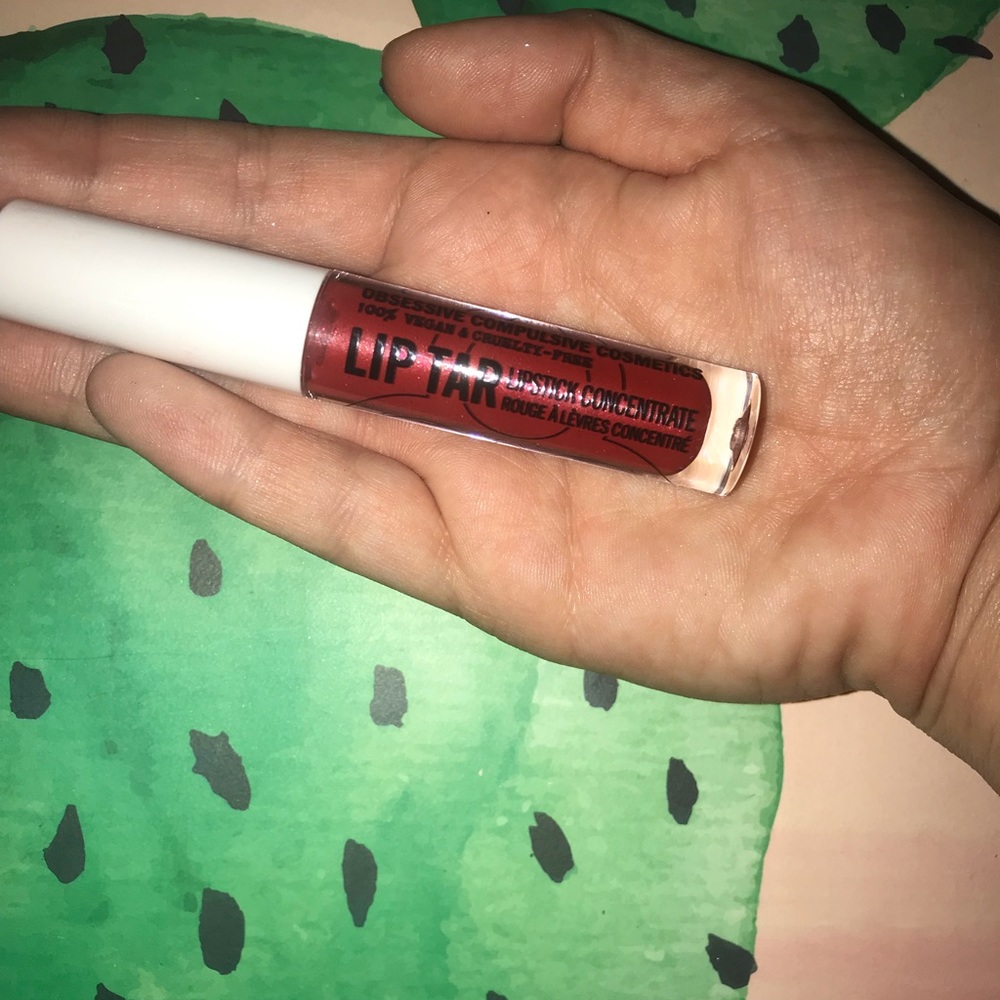OCC Lip Tar